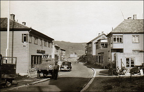 Surnadals&oslash;ra etter krigen, trolig i 1950-&aring;ra.